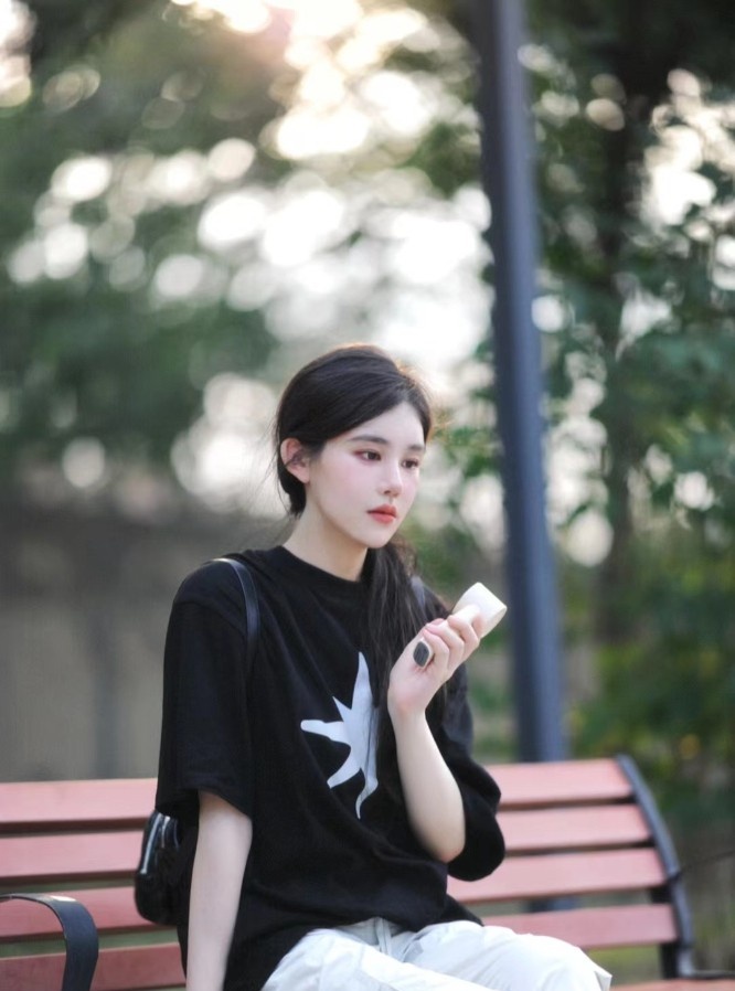 朝阳白虎颜值服务系嫩妹