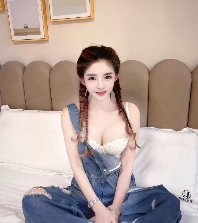 莞式天花板曼微