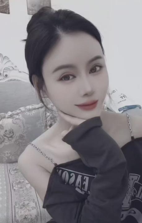 翘臀健身小腰精