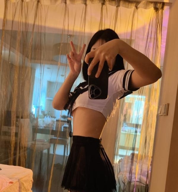 张言小姐姐