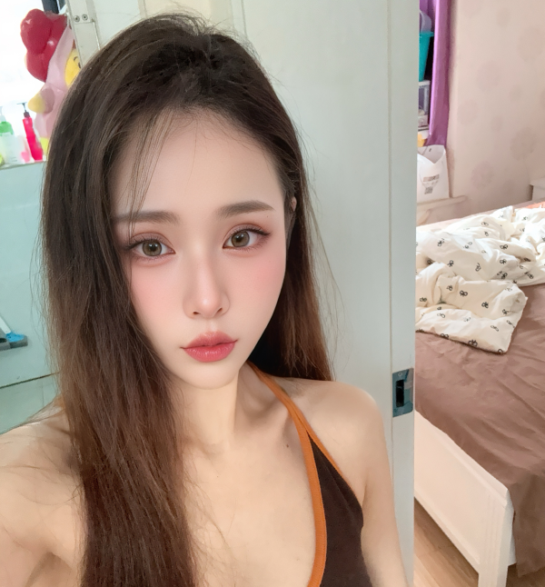 温柔小萝莉大长腿