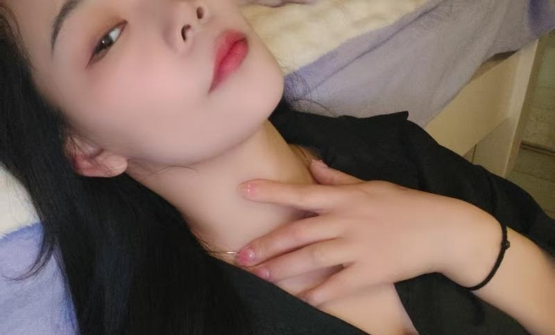 汉口性感舌吻小姐姐