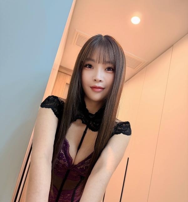 纯天然细腰大奶御姐