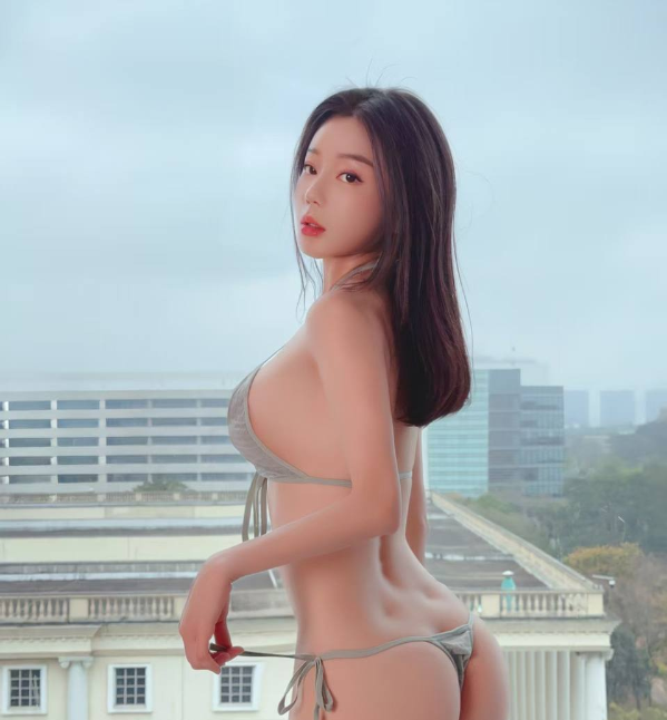福田风骚性感小欣