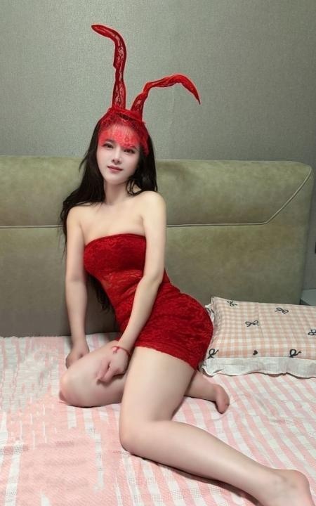 上城风骚翘臀雅琪