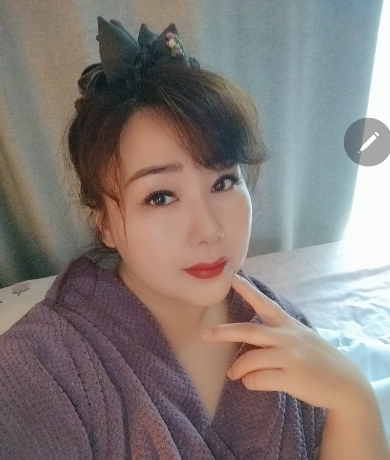 高颜值性价比bbw