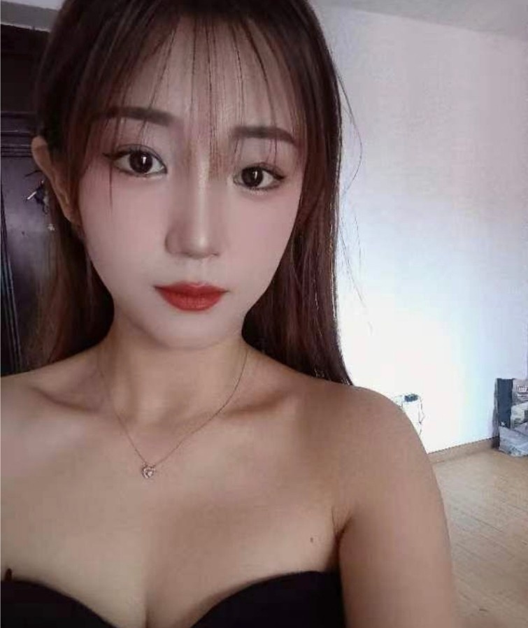 武昌身材性感美女