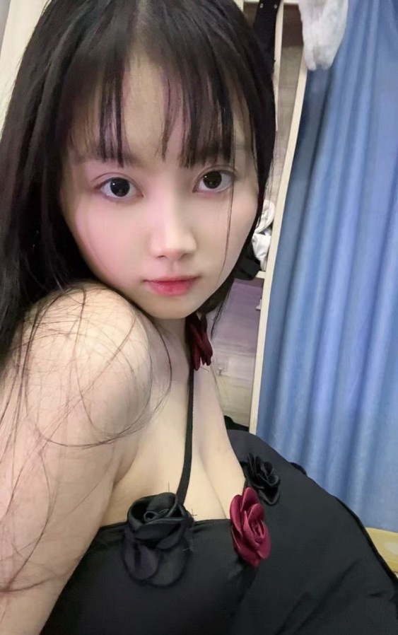罗湖大奶小梦