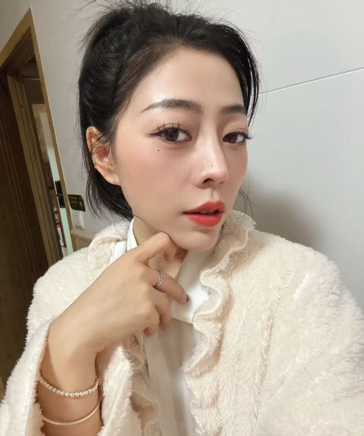 观音桥顶级少妇，服务无敌。
