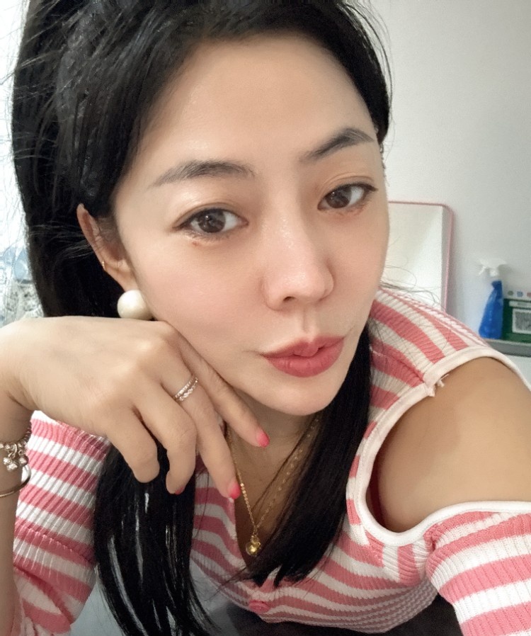 观音桥顶级少妇，服务无敌。