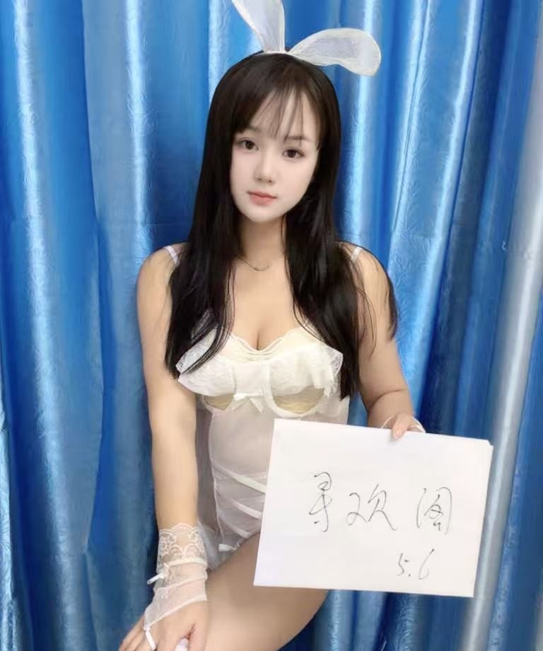 上城区风骚翘臀小少妇