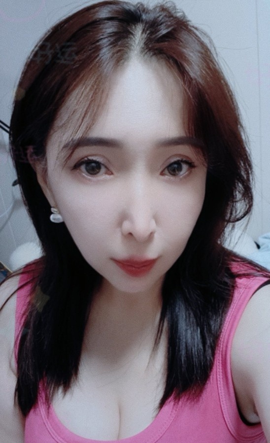 瑞宝熟女晓茹