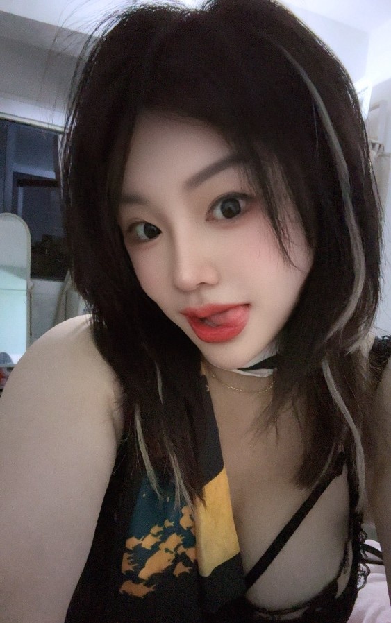 龙华莞服少妇真毒龙