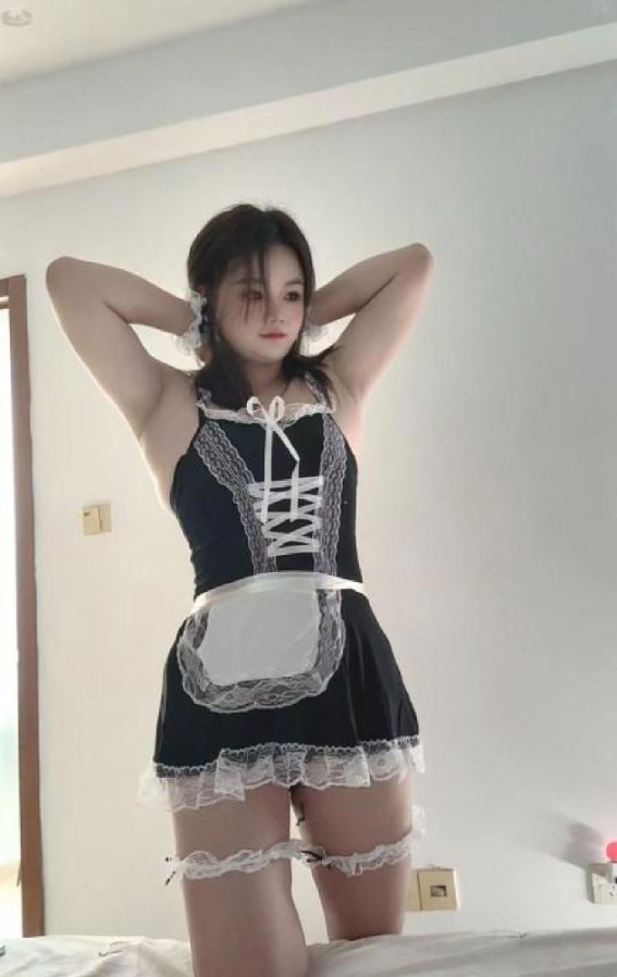 丰满笑笑