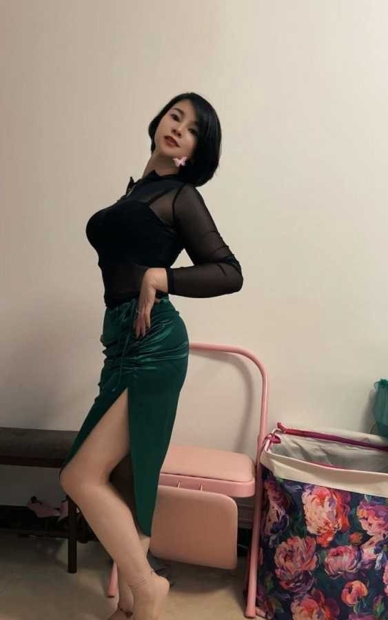 海珠性感极品女神胸大嫩妹-田心