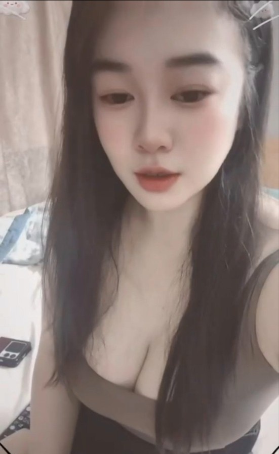 浦东肥臀巨乳