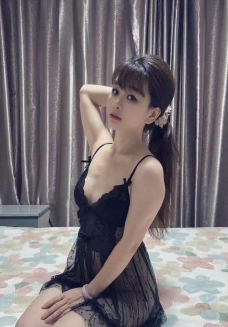 多次返食情趣少妇