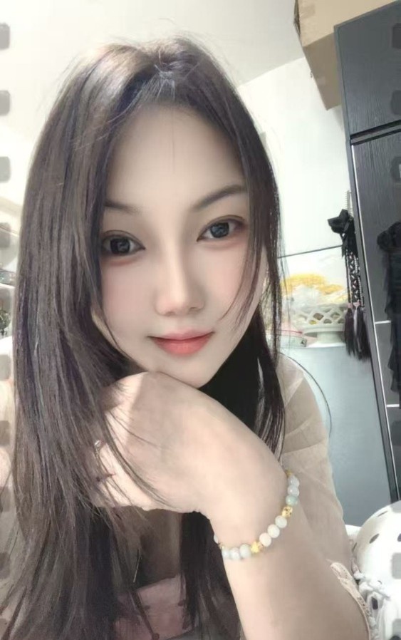 宝安性感好身材川妹子