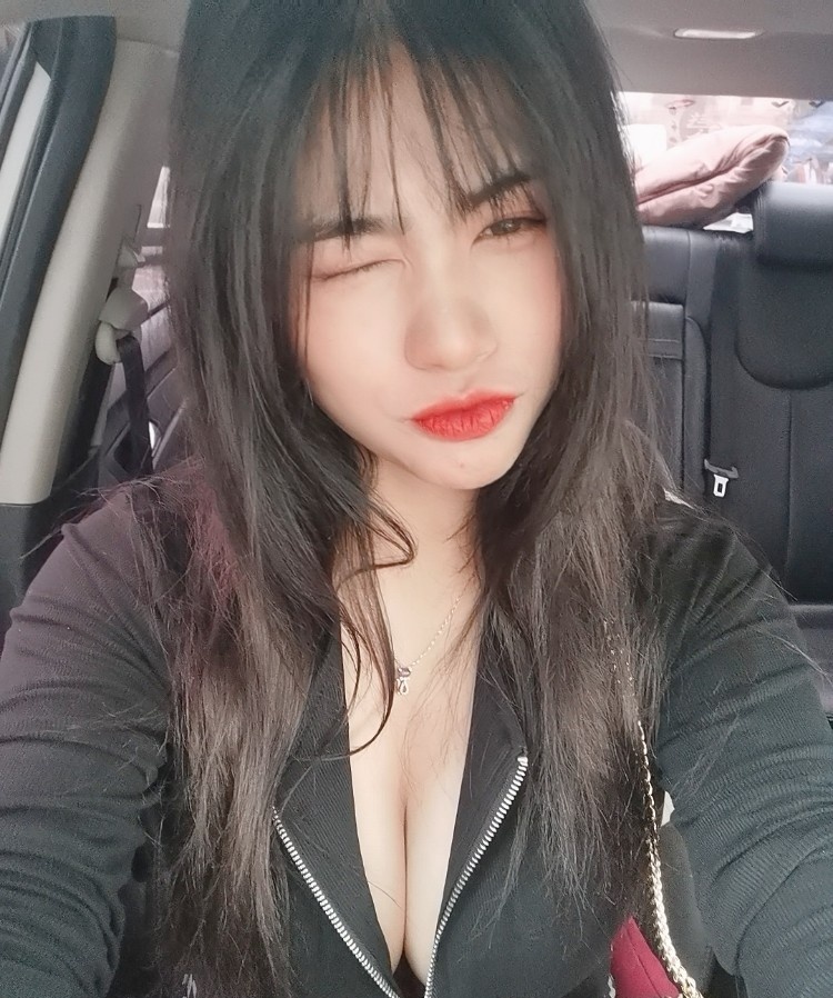 昆明大奶长腿175少妇