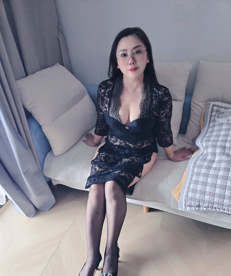 萧山丰乳肥臀安安
