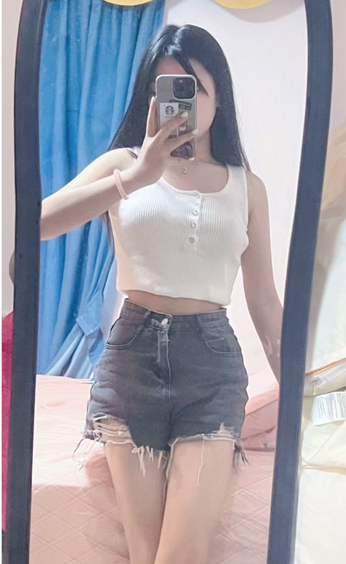 性感嫩妹馨馨