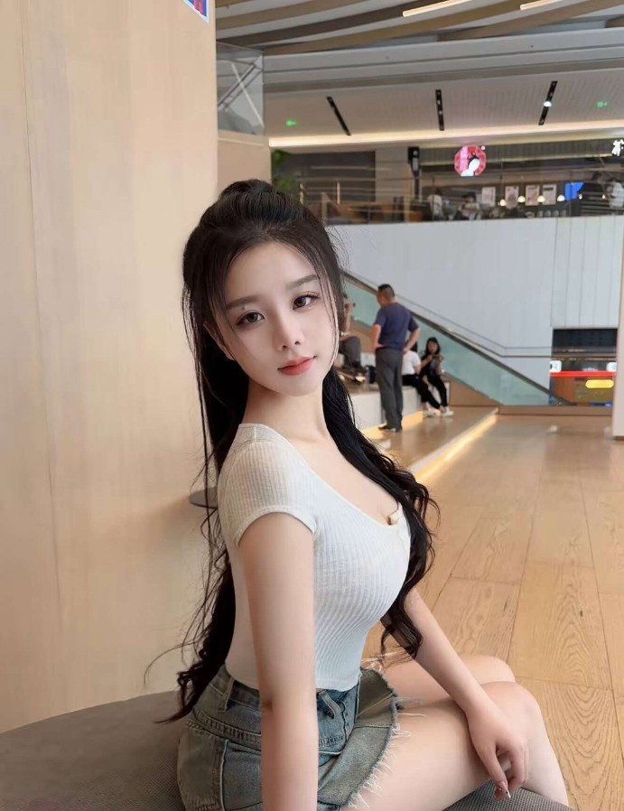 南山性感妹子萌萌