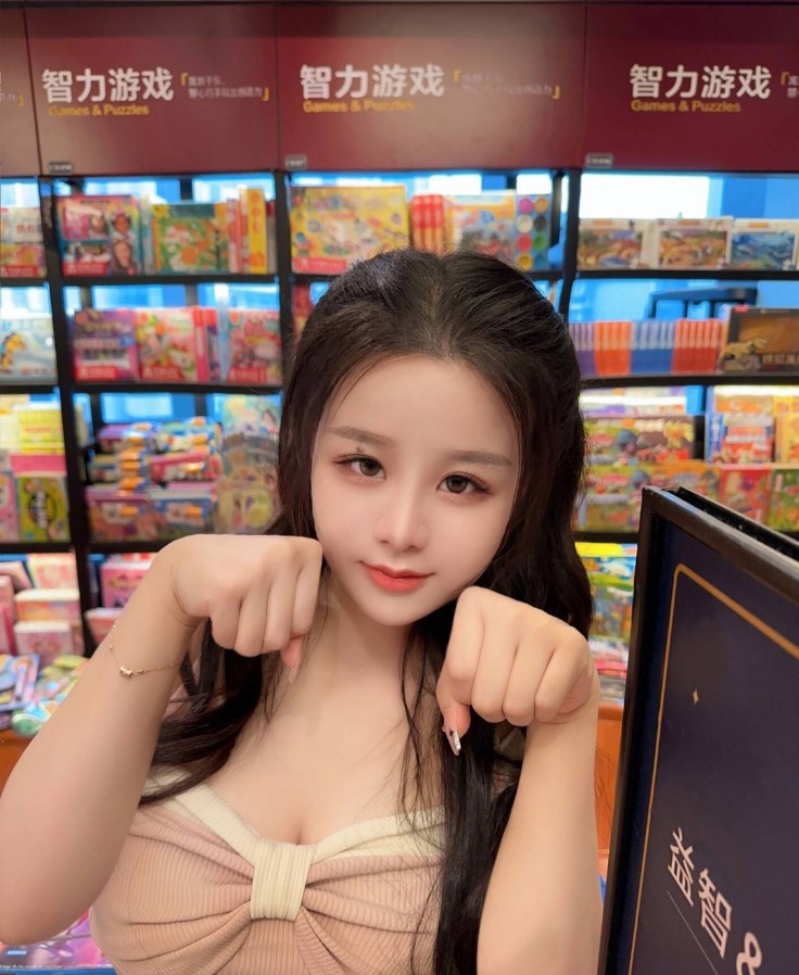 南山性感妹子萌萌