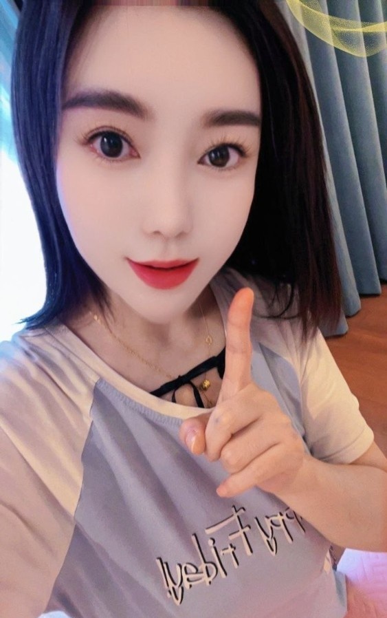 天津闷骚型短发贱货