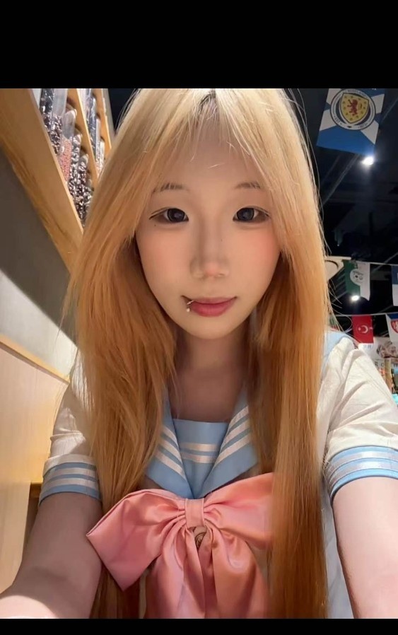 朝阳白嫩小萝莉
