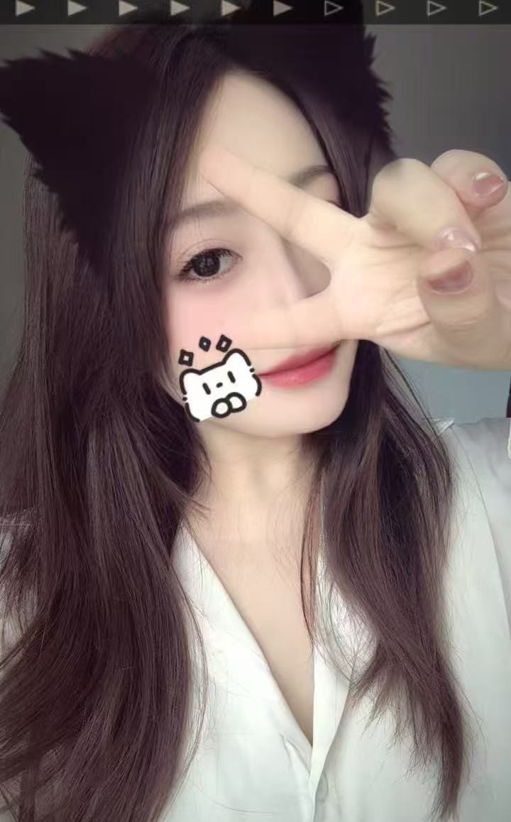 肤白大奶呦呦
