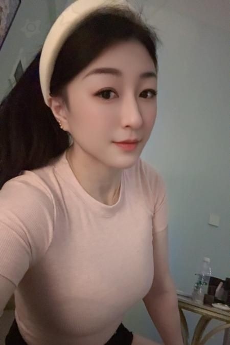 潭村大体格御姐