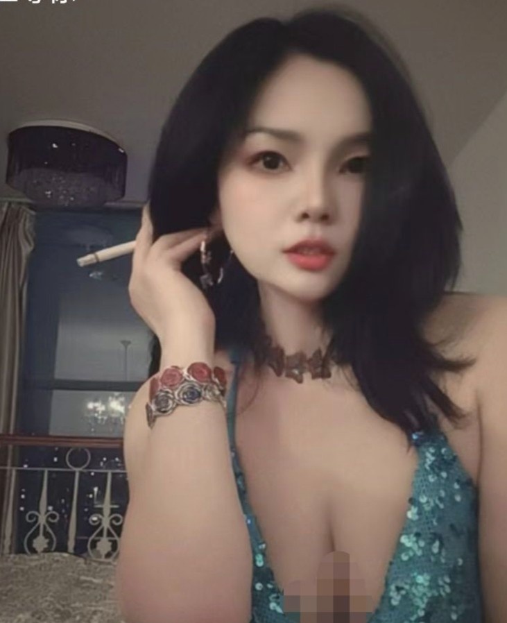 性价比服务系熟女