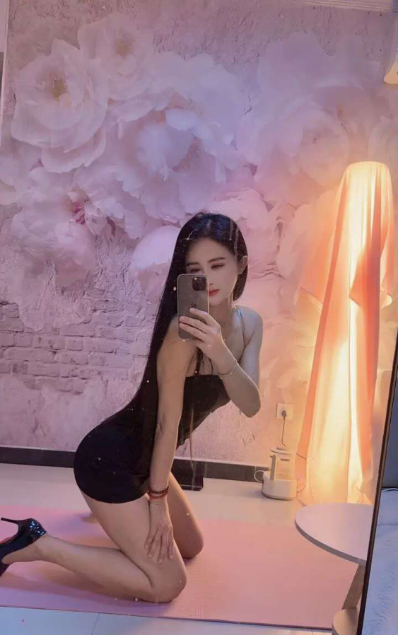 新牌坊骚妹安安