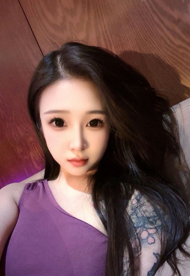 00后小姐姐白白嫩嫩