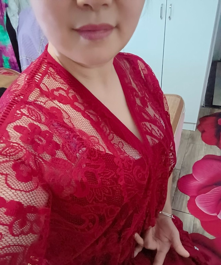 天心骚少妇服务天花板
