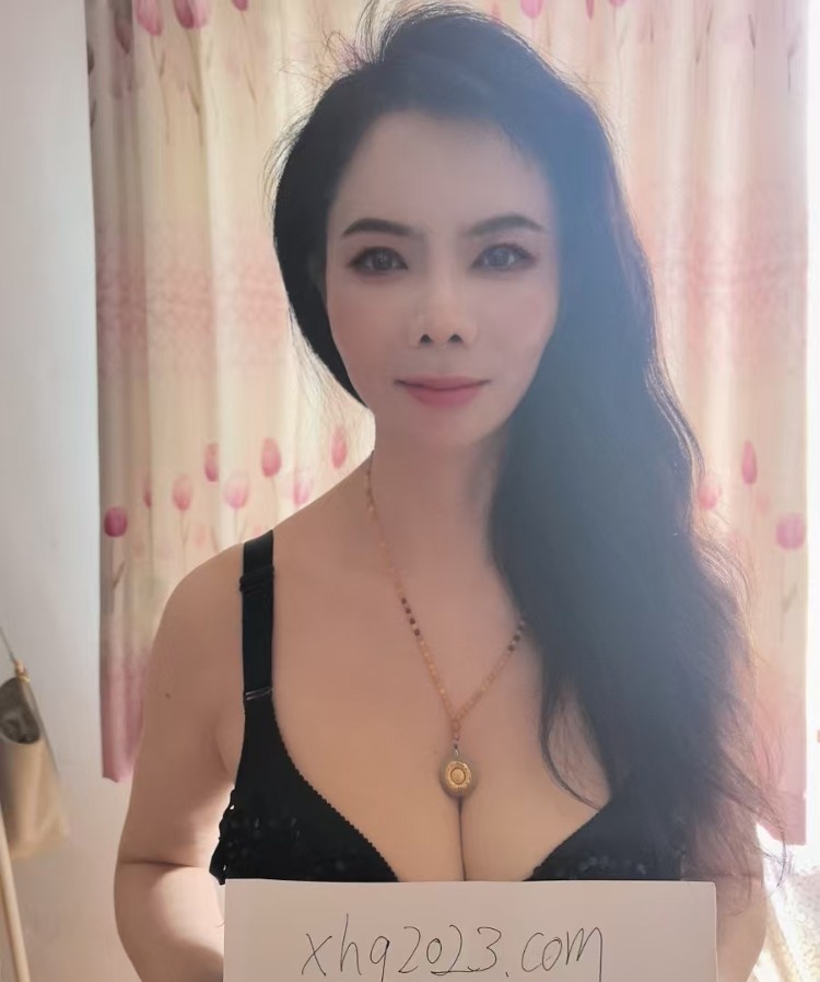 模特容容极致体验