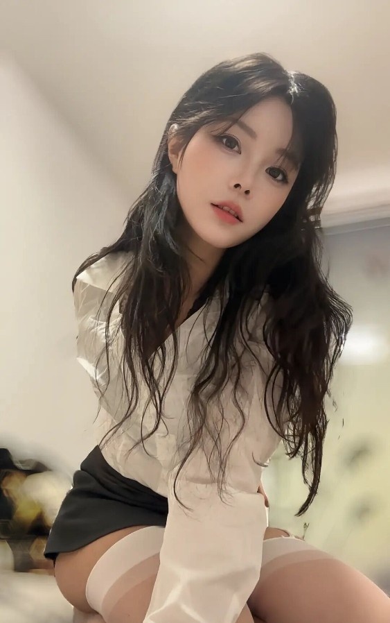 静安性感女神桃桃
