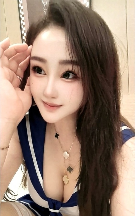 三亚性感风骚小姐姐