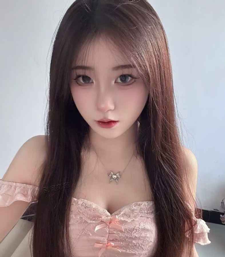 义乌颜值嫩妹小雅