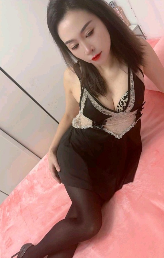 服务型的温柔姐姐