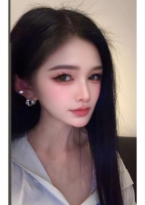 滨江曼妮