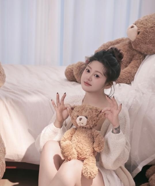 坦克大屁股小妹