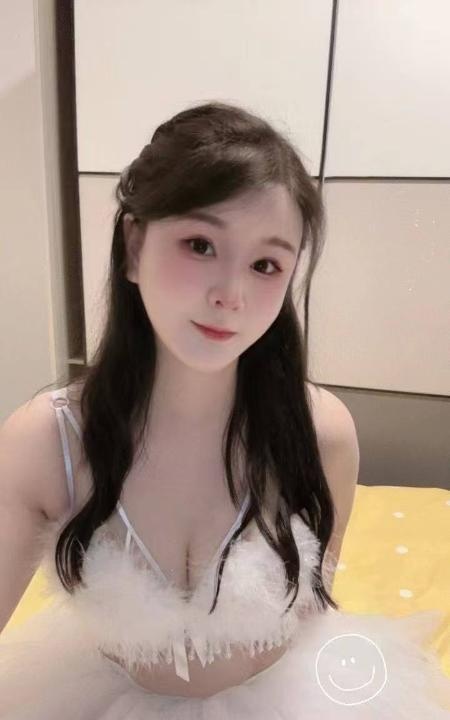 倒立萧莞式糖糖