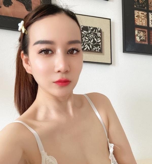 沌口气质少妇丹丹