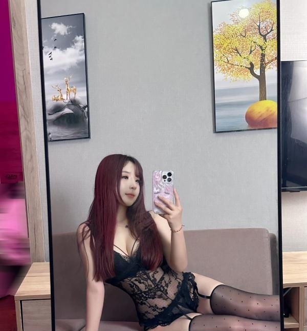 武侯情趣翘臀御姐小椰
