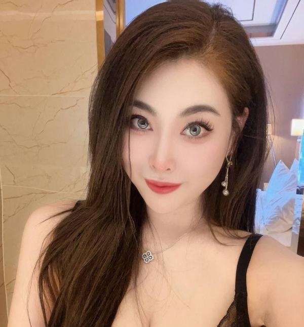 三通服务系罗拉老师