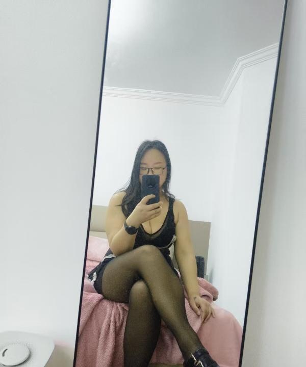 丰满小少妇服务很可以