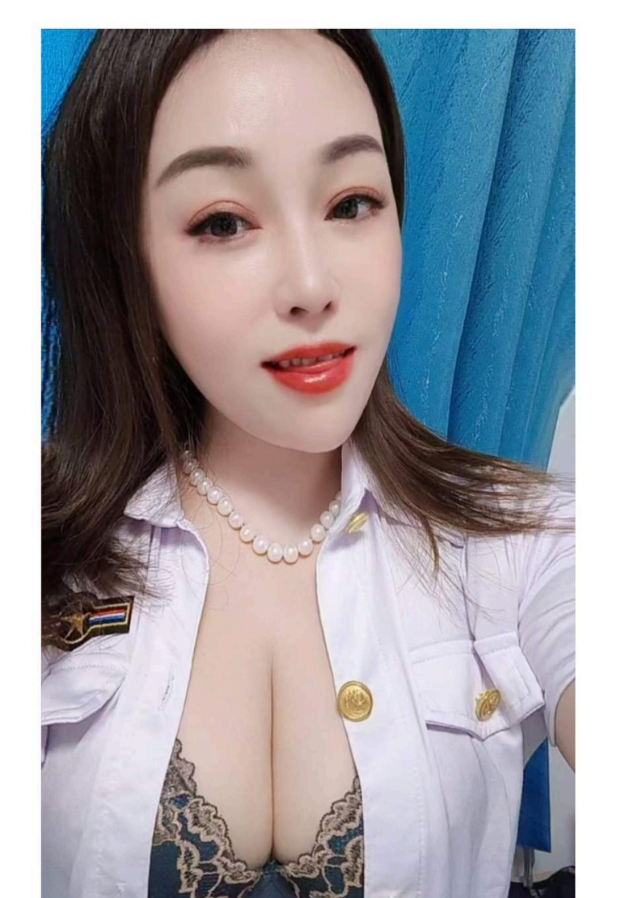 双飞姐妹花