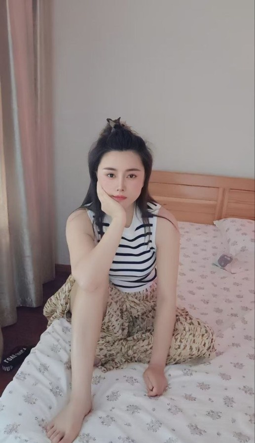 姑苏大胸辣妹多多