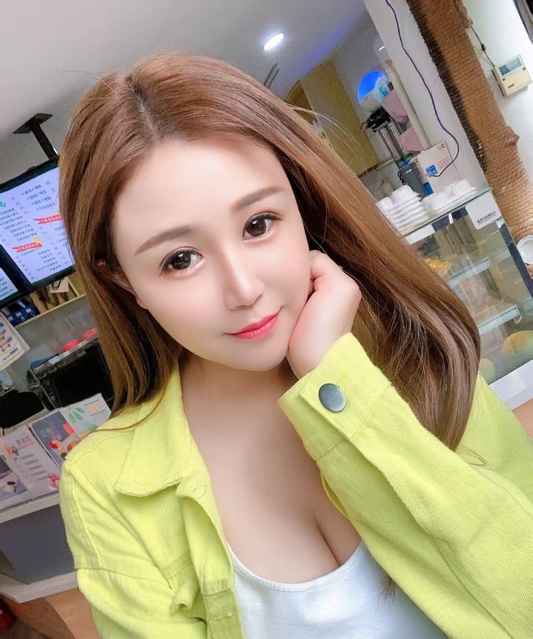 安远门性感妹子左左
